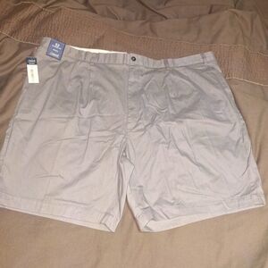 Roundtree and Yorke BigMan Classic Fit pleated Gray Men's Shorts in a 52.